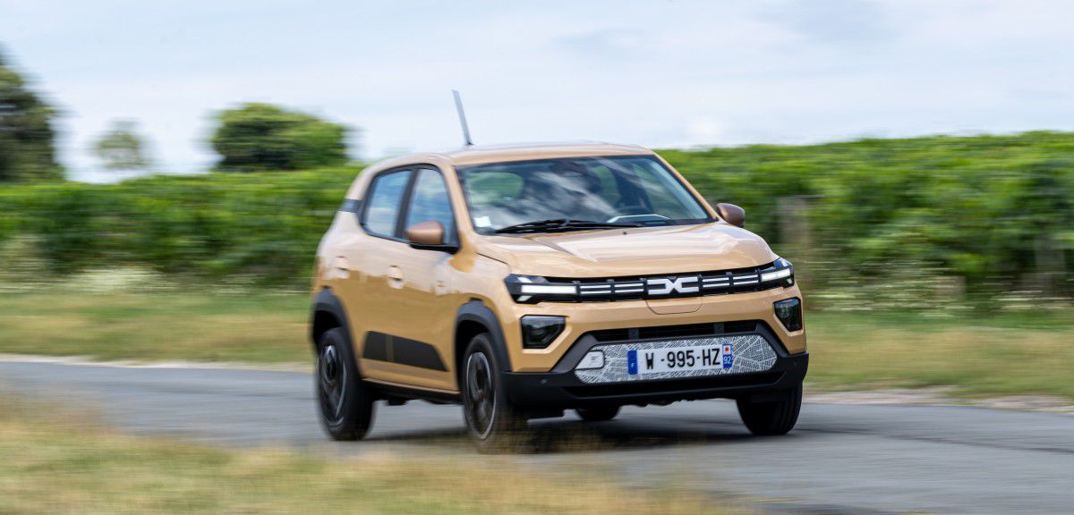 Pourquoi l'avenir de la Dacia Spring devient bien sombre à cause de la nouvelle Renault Twingo ?