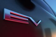 Le futur Mitsubishi Eclipse Cross électrique n'est rien d'autre qu'un Renault Scénic E-Tech 