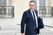 Prime carburant, bonus électriques, aides aux travailleurs : ce que prépare le gouvernement DACIA 