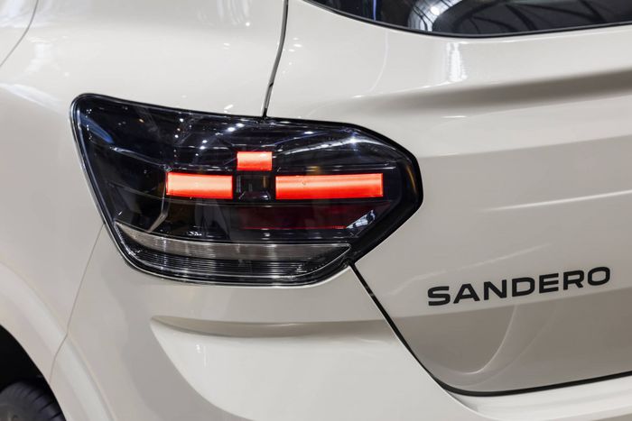 Feux arrière Dacia Sandero