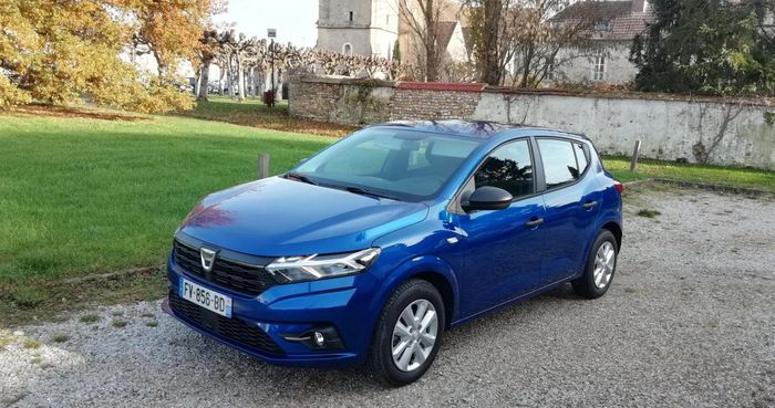 la nouvelle Sandero a reçu un look totalement inédit