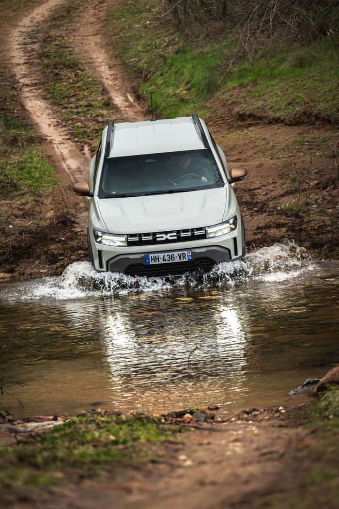 Dacia Duster Hybrid-G en Offroad