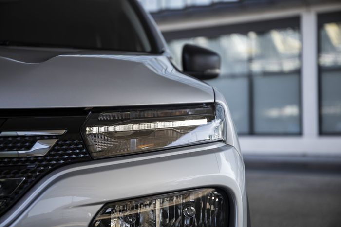 De série, le véhicule est équipé de feux de jour LED