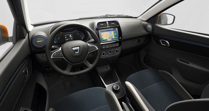 À l'intérieur, Dacia offre l'essentiel