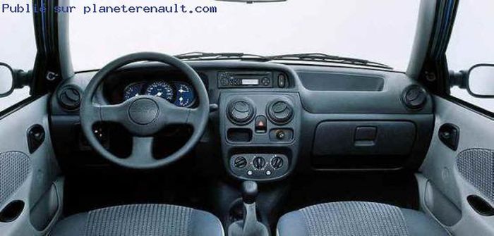 habitacle Dacia Solenza