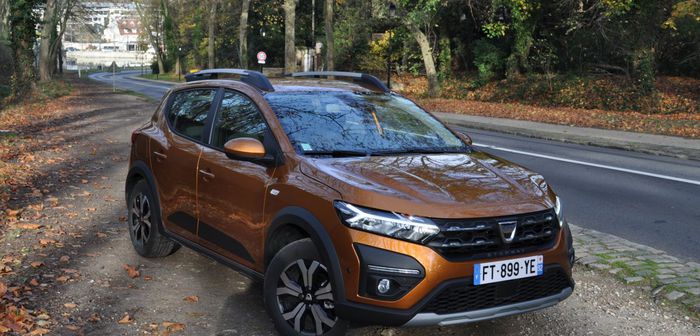 Des prix en hausse en mars pour la Sandero et la Stepway 