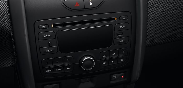 Retrouver le code de l'autoradion sur une Dacia: le tutorial